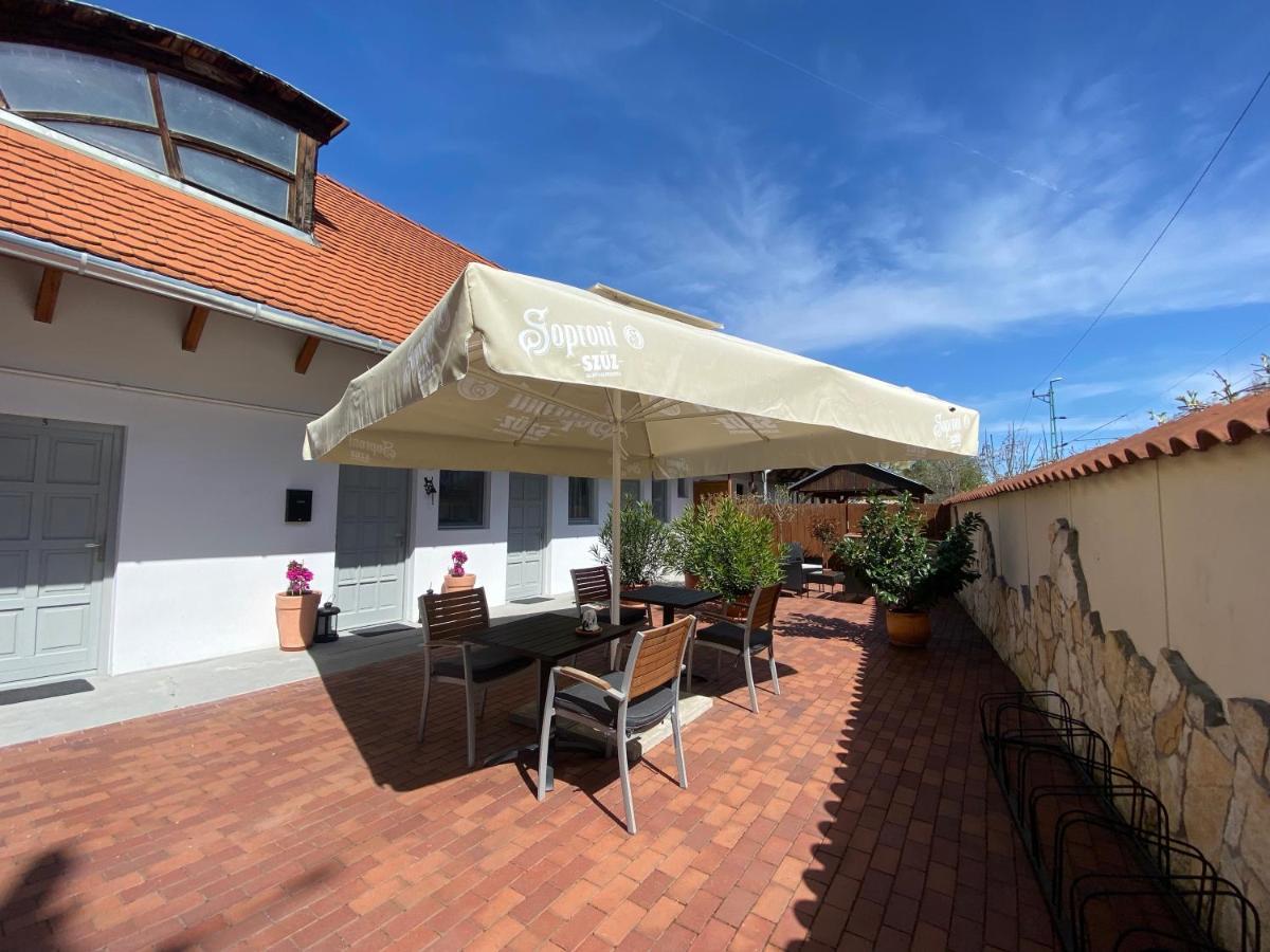 Szkita Panzio Bed & Breakfast Balatonmáriafürdő Exterior foto