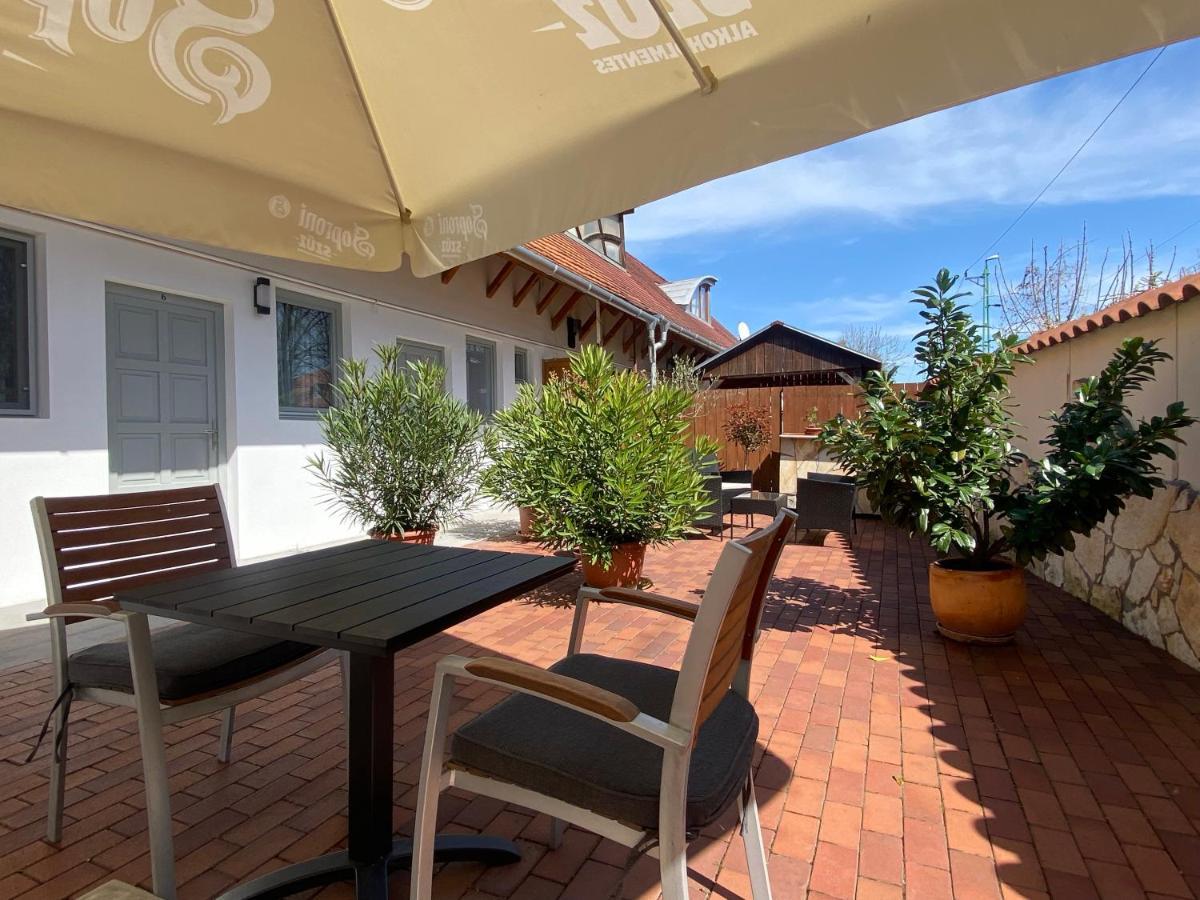 Szkita Panzio Bed & Breakfast Balatonmáriafürdő Exterior foto